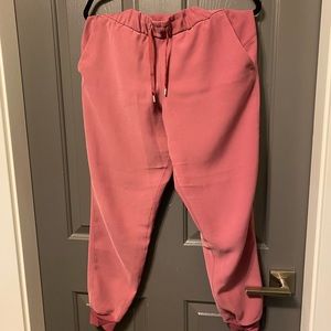 On the fly joggers. They are in great shape.